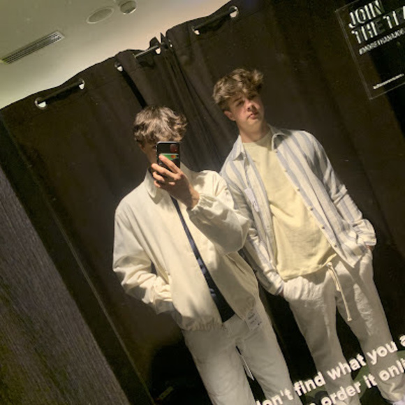 Meet your Posher, Oliver - Picture 1 of 1